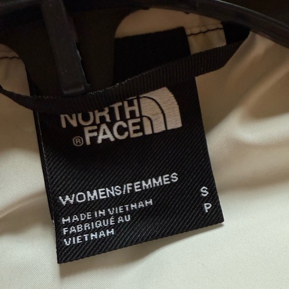 White Quilted Women's North Face Vest - Picture 2 of 2